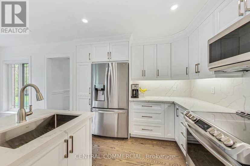 35 Mackay Drive — photo 10 of 40