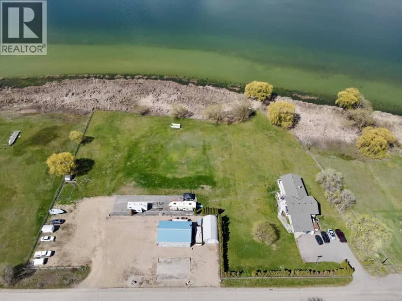 7792 Lochdale Road, Vernon