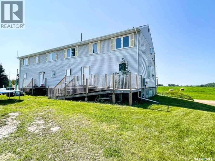 108 Main STREET W, Dorintosh
