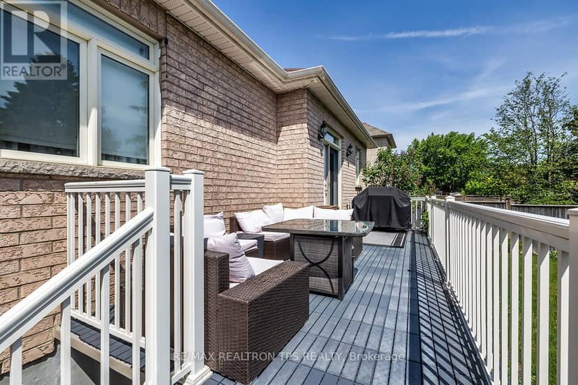 25 Leafield Drive — photo 39 of 40