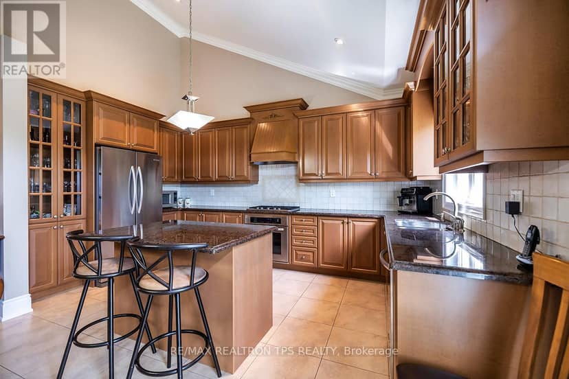25 Leafield Drive — photo 9 of 40