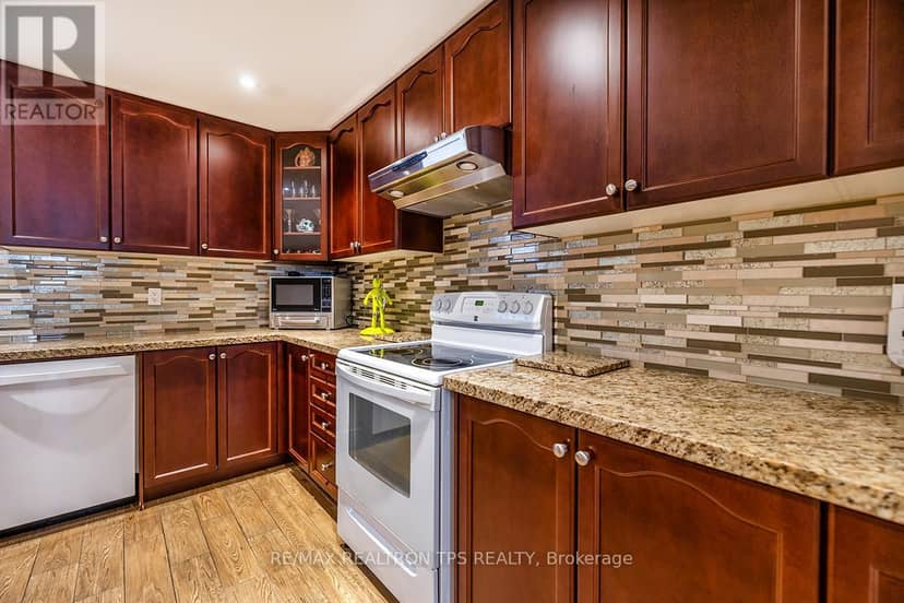 25 Leafield Drive — photo 29 of 40