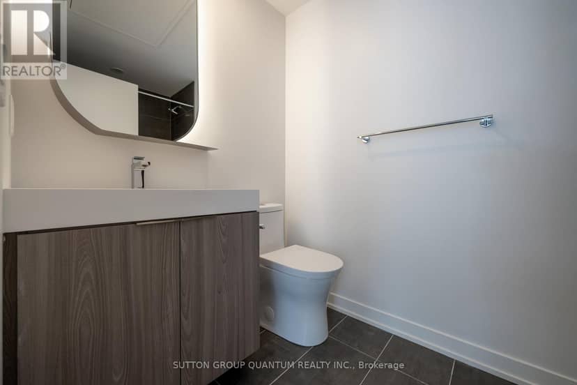 316 - 15 Holmes Avenue — photo 10 of 32