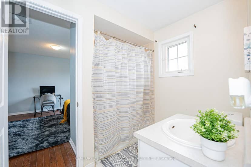 804 Ormond Drive — photo 32 of 40