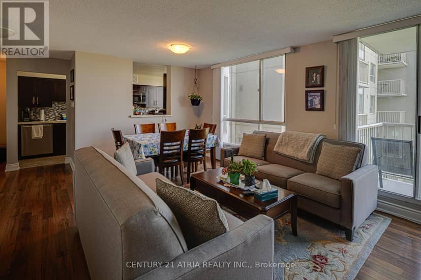 606 - 3077 Weston Road, Toronto