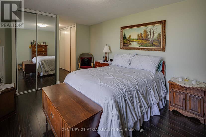 606 - 3077 Weston Road — photo 11 of 29