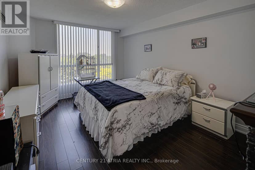 606 - 3077 Weston Road — photo 16 of 29
