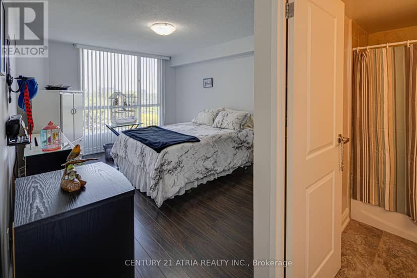 606 - 3077 Weston Road — photo 18 of 29