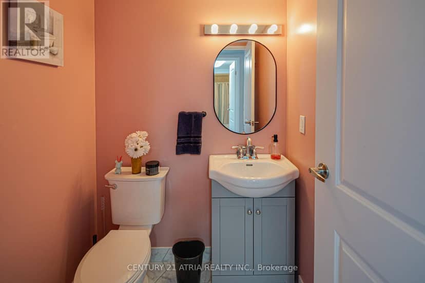 606 - 3077 Weston Road — photo 21 of 29