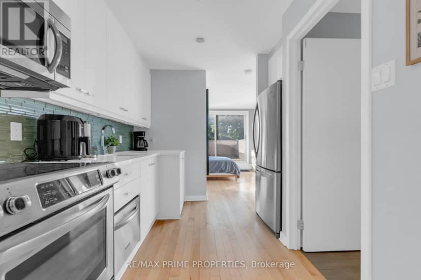 10 - 202 St Patrick Street — photo 2 of 21