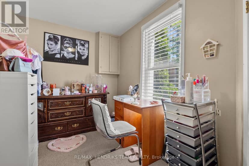 25 Bessey Street — photo 11 of 40