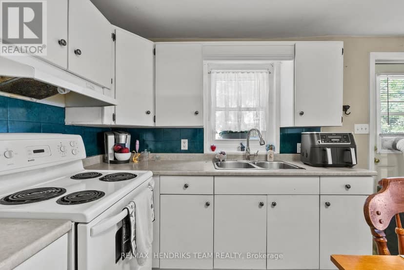 25 Bessey Street — photo 16 of 40