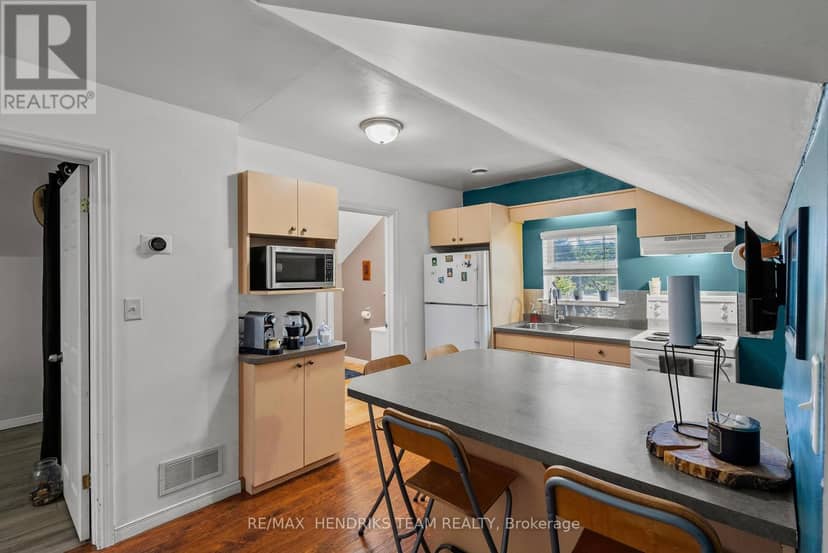 25 Bessey Street — photo 28 of 40