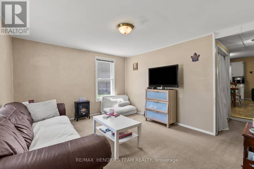 25 Bessey Street — photo 9 of 40