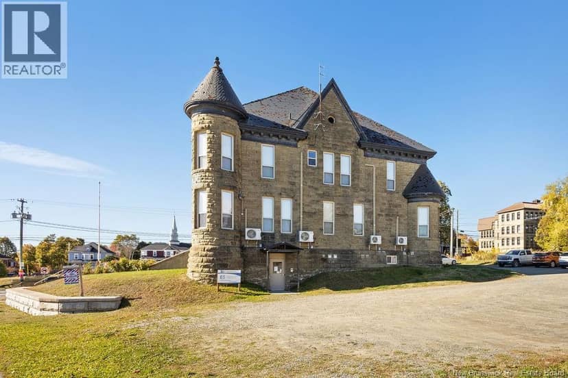 599 King George Highway — photo 37 of 37