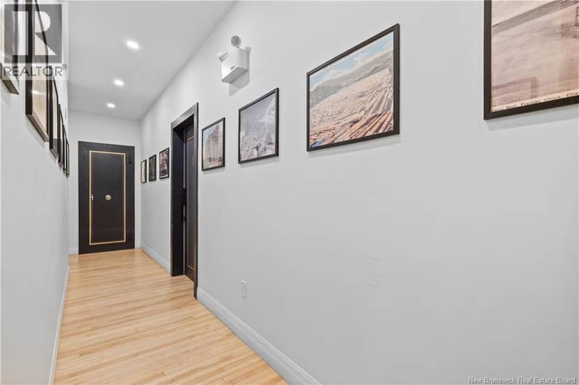 599 King George Highway — photo 16 of 37