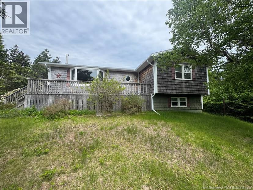 208 Whistle Road, Grand Manan