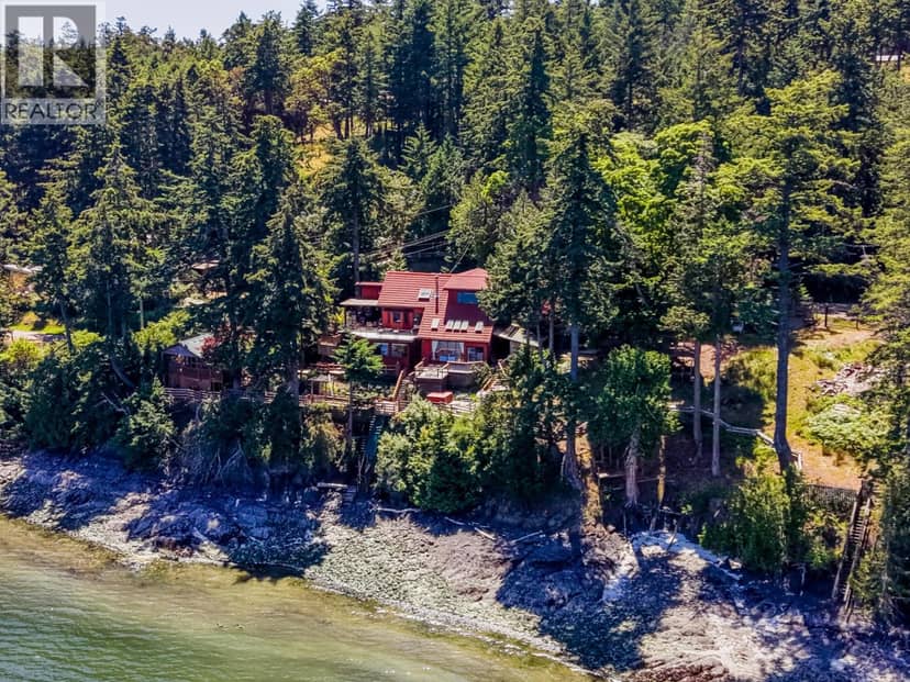 7911 BEDWELL DRIVE, Pender Island