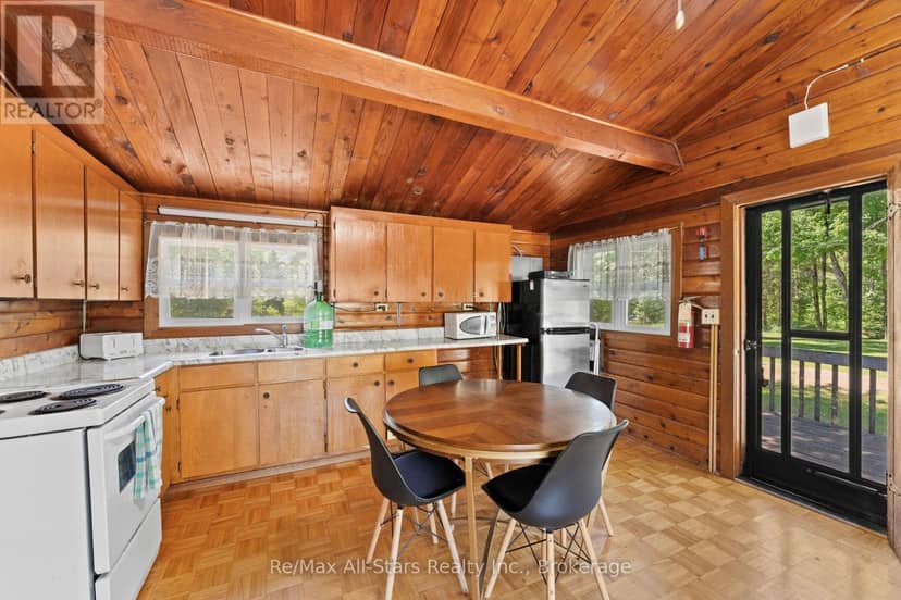 1042 Goadsby Trail — photo 15 of 36