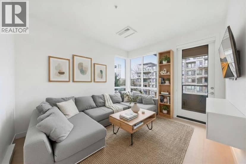 418 7588 16TH STREET, Burnaby