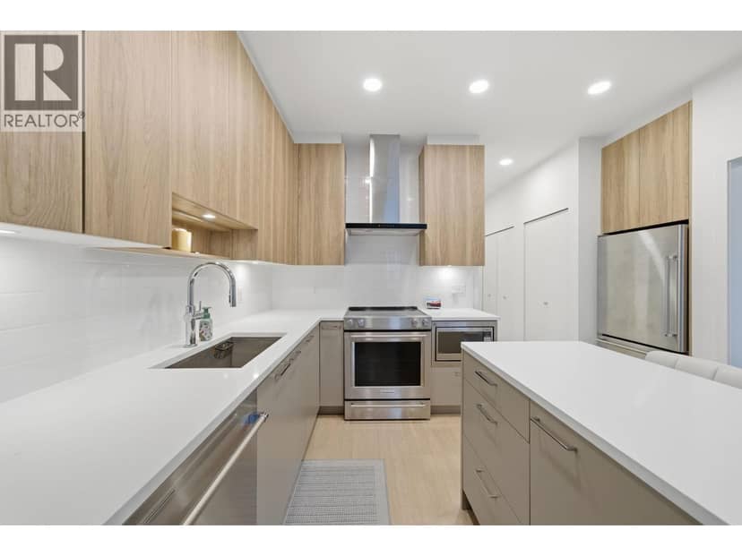 418 7588 16TH STREET, Burnaby, photo 3