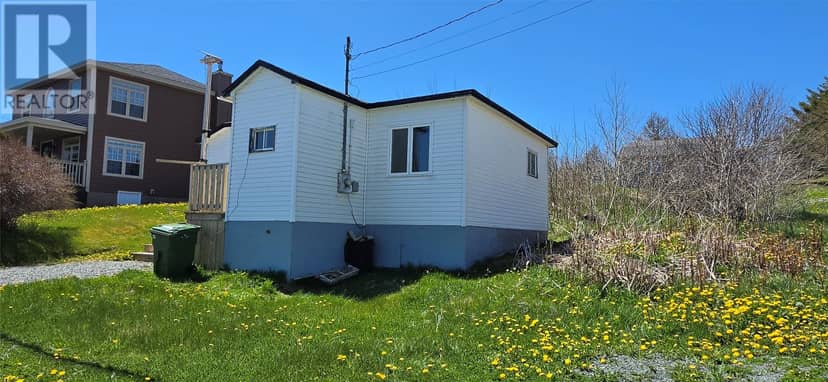 24 Water Street W, St. Lawrence, photo 2