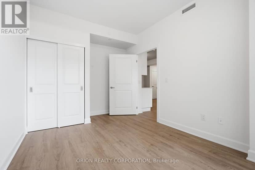 527 - 3240 Wiliam Coltson Avenue — photo 28 of 40