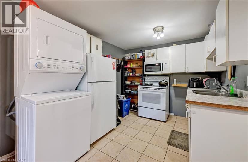 53 HELENE Crescent — photo 16 of 29