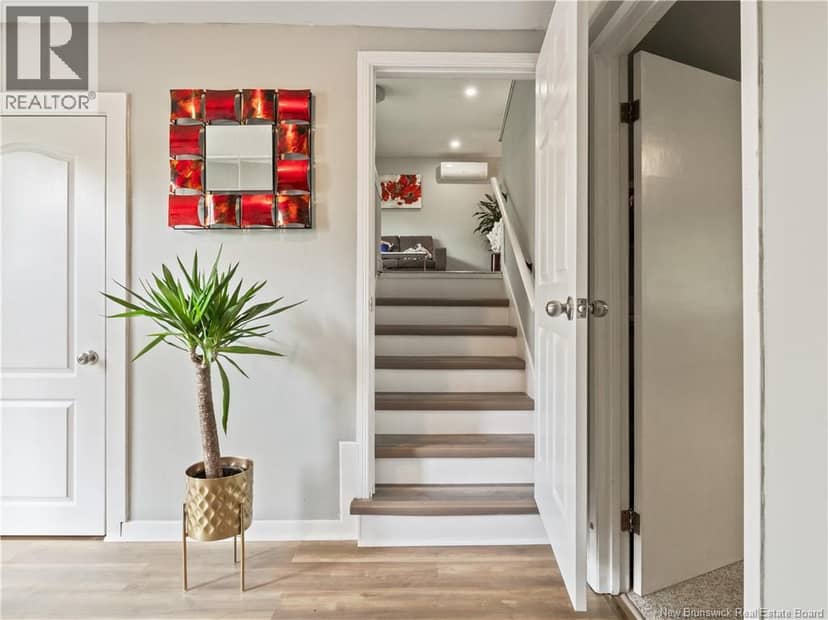 88 Woodleigh Street — photo 9 of 40