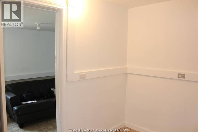 725 Mersea Rd 6 East, Leamington, photo 8