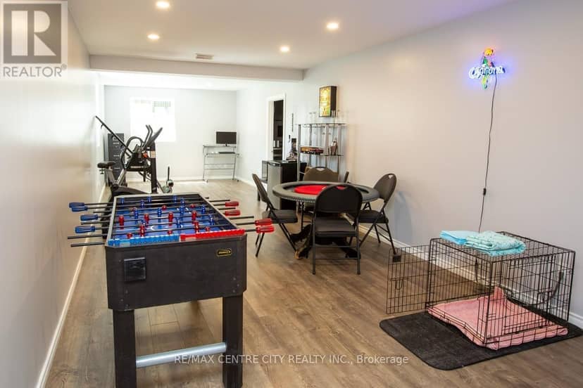 6 Prince Albert Street — photo 25 of 40