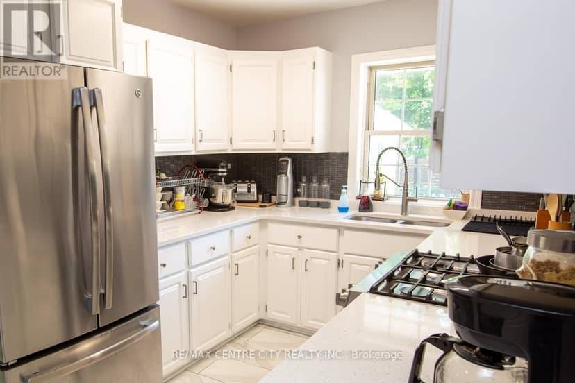 6 Prince Albert Street, Middlesex Centre, photo 8