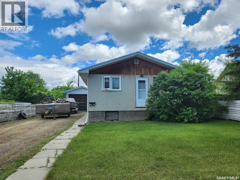 1282 109th STREET, North Battleford