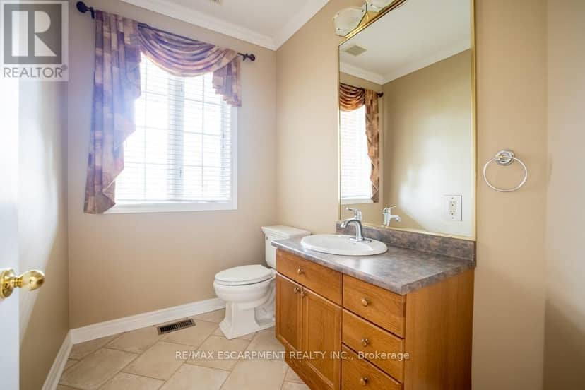 8 Sophie Court — photo 21 of 40