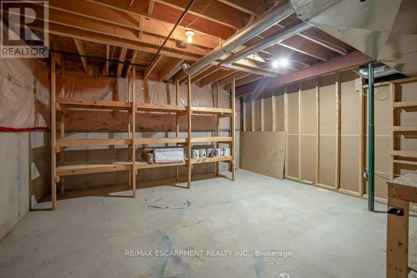 8 Sophie Court — photo 39 of 40