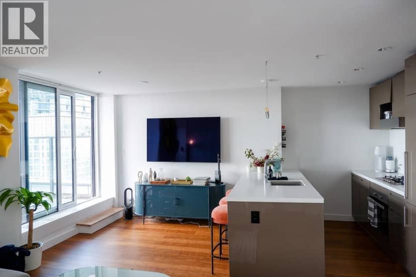 3811 777 RICHARDS STREET, Vancouver, photo 4