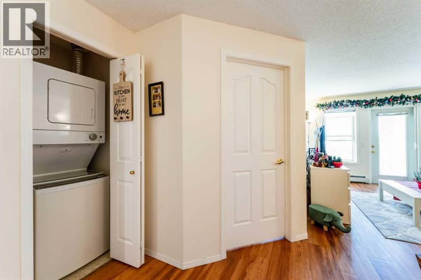 415, 5000 Somervale Court SW, Calgary, photo 6