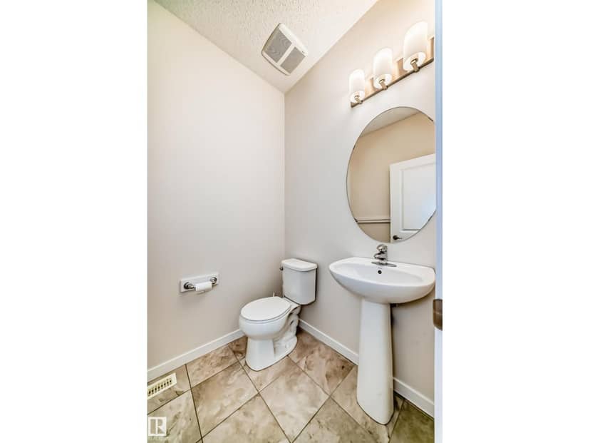 18103 77 ST NW — photo 21 of 40