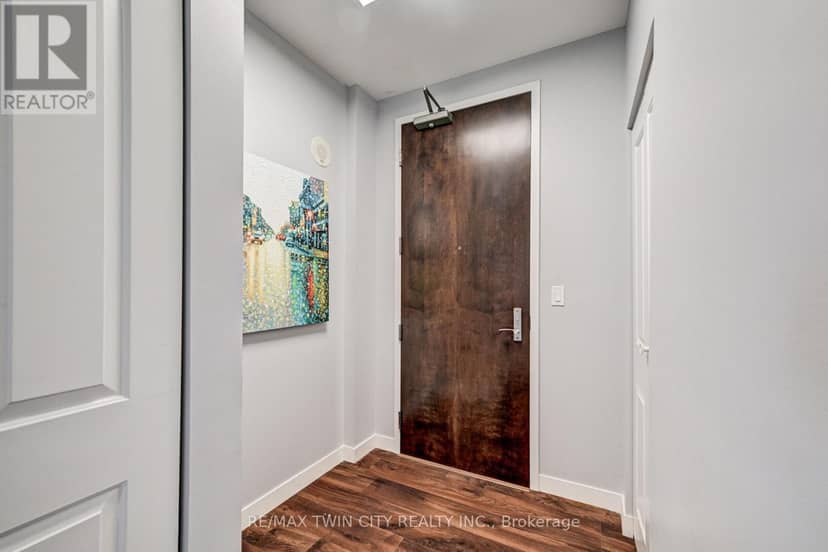 706 - 191 King Street S — photo 19 of 27