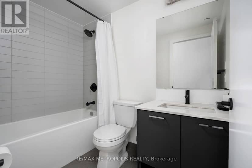 307 - 2300 St Clair Avenue W — photo 16 of 33