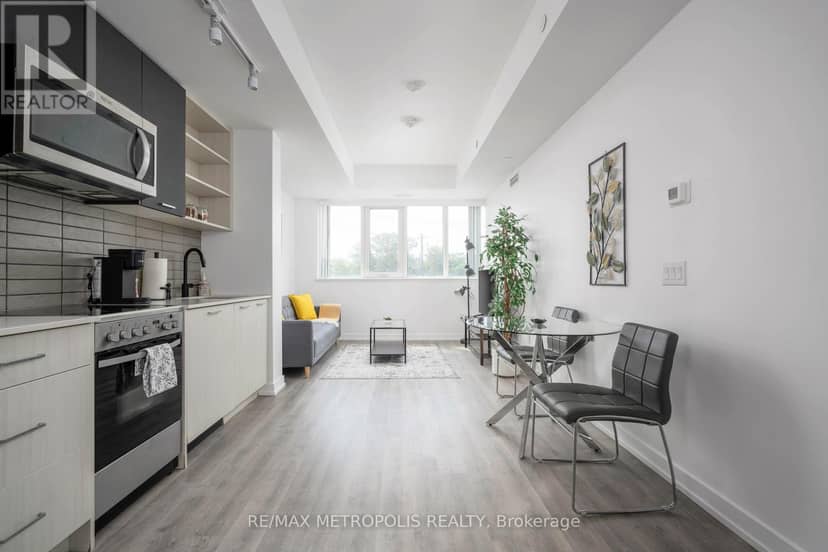 307 - 2300 St Clair Avenue W, Toronto, photo 3