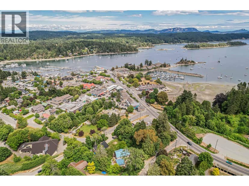 2 DRAKE ROAD, Salt Spring, photo 2