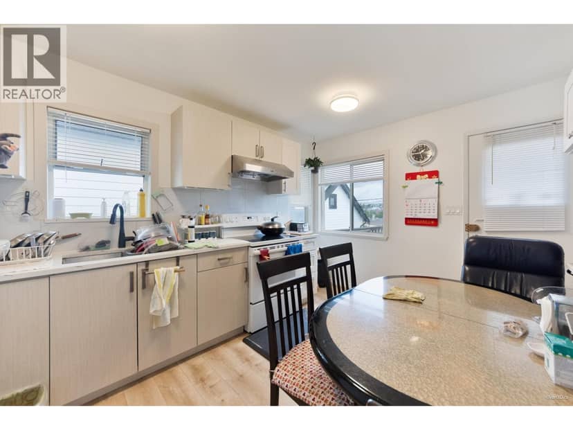 3185 E 16TH AVENUE, Vancouver, photo 8