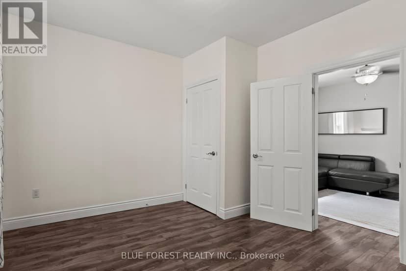 832 Queens Avenue — photo 18 of 28