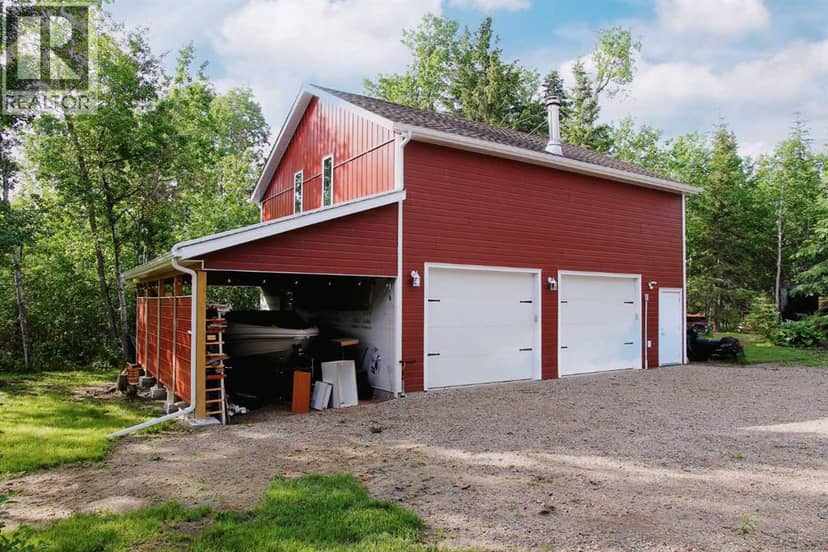 1028 Birch Place, Turtle Lake, photo 4