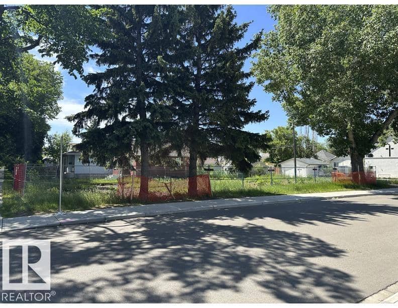 12072 95 ST NW, Edmonton, photo 2