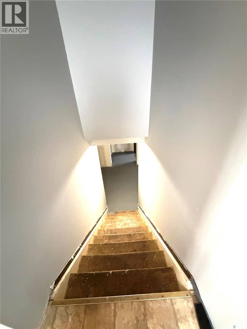 610 Main STREET — photo 21 of 40