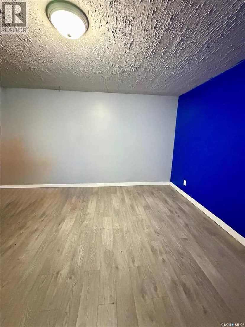 610 Main STREET — photo 33 of 40