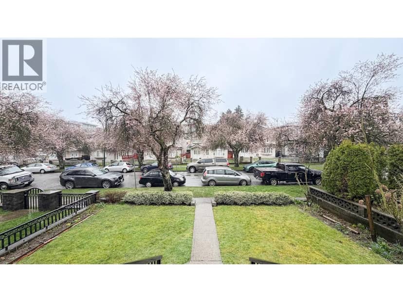1939 E 39TH AVENUE, Vancouver, photo 2