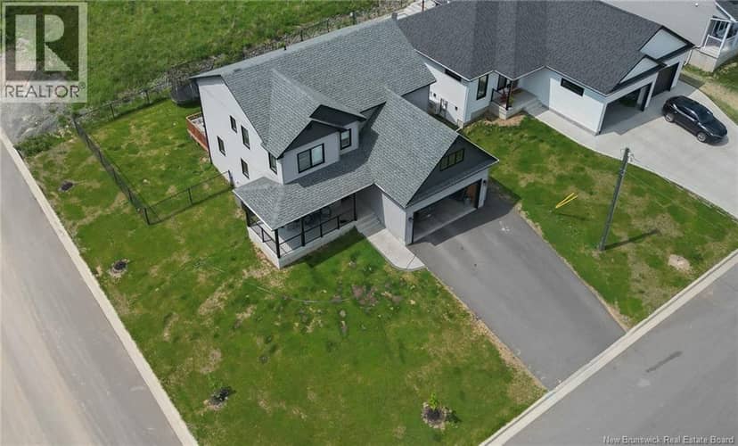7 Aurora Street — photo 6 of 40